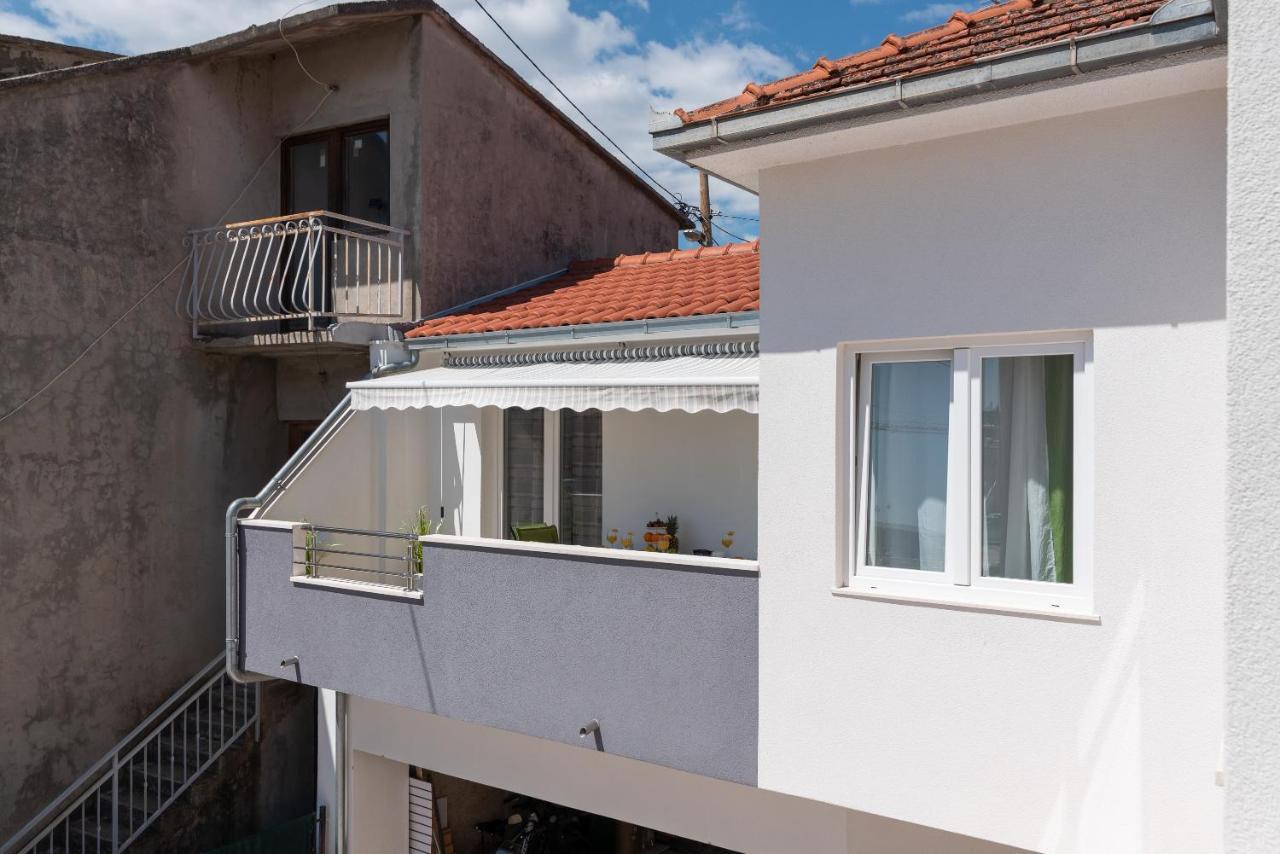 Apartment Roko Trogir Eksteriør billede