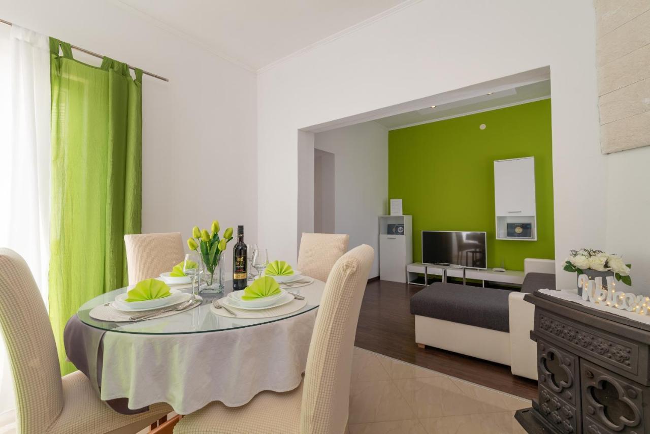 Apartment Roko Trogir Eksteriør billede