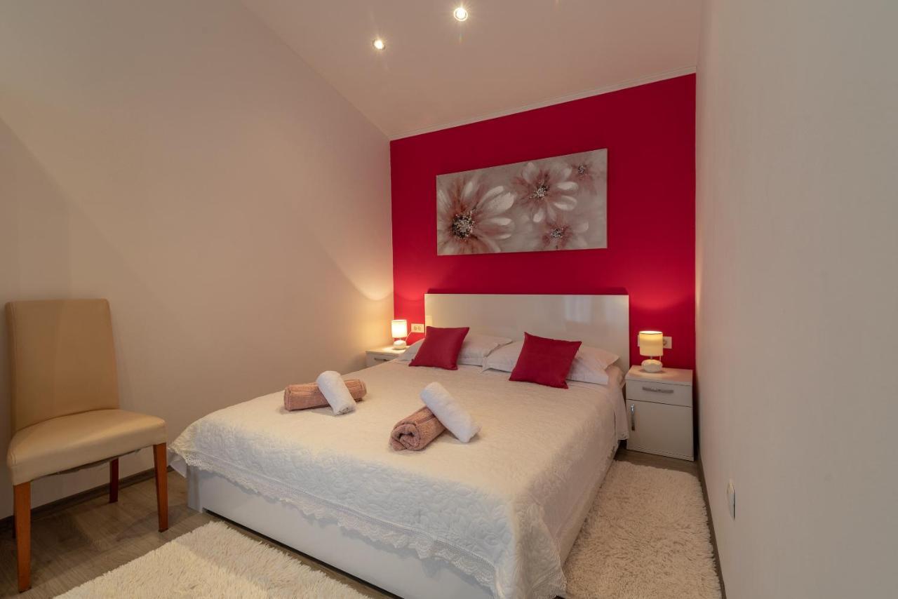 Apartment Roko Trogir Eksteriør billede
