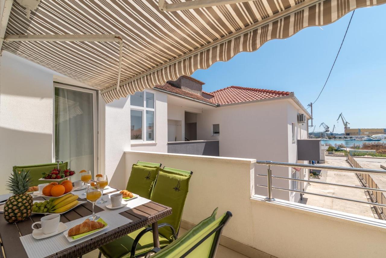 Apartment Roko Trogir Eksteriør billede